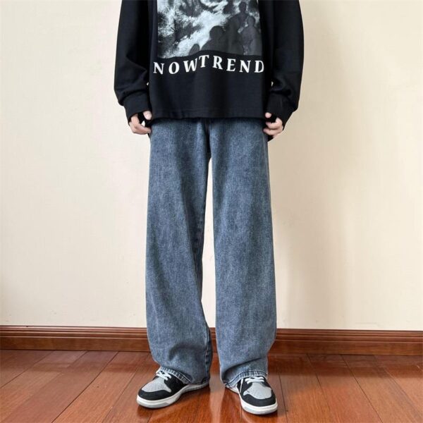 Men’s Distressed Straight Jeans – Vintage Cool