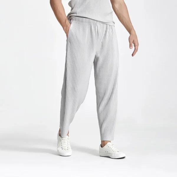 Korean Ice Silk Pleated Pants – Cool, Trendy & Relaxed Fit